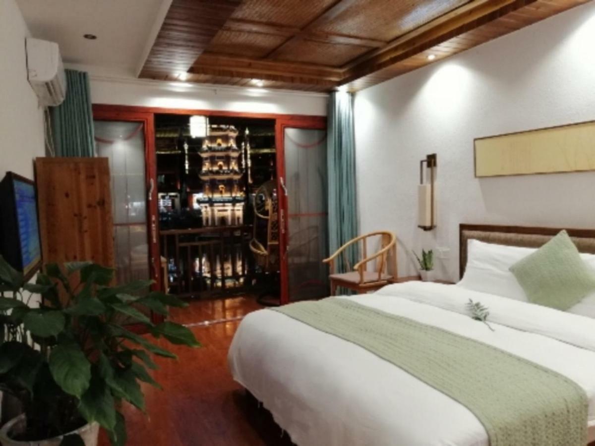 沱江缘民宿 Fenghuang Εξωτερικό φωτογραφία